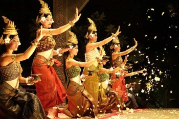 apsara dance show